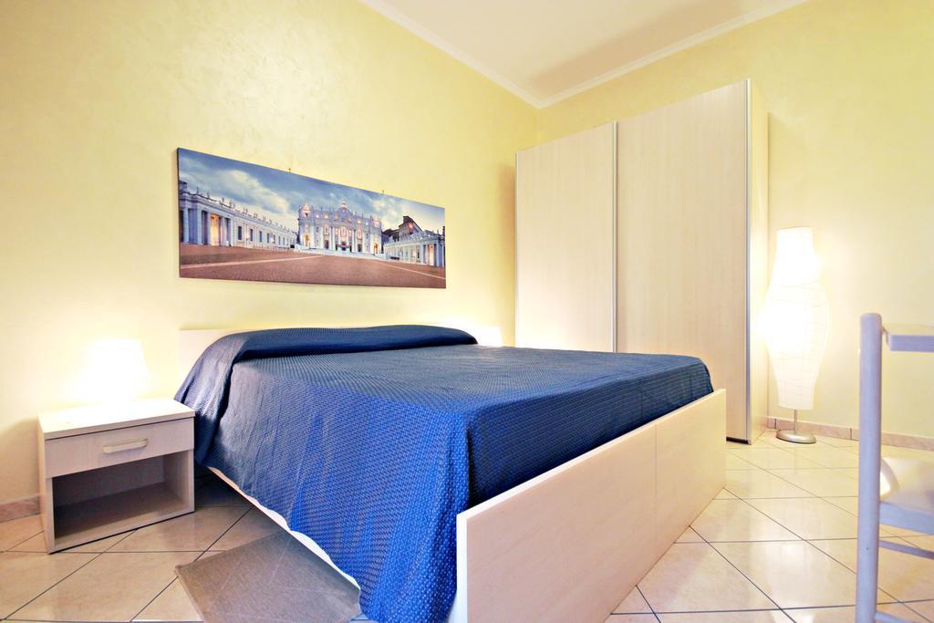 Guesthouse Holiday And Roma Oda fotoğraf